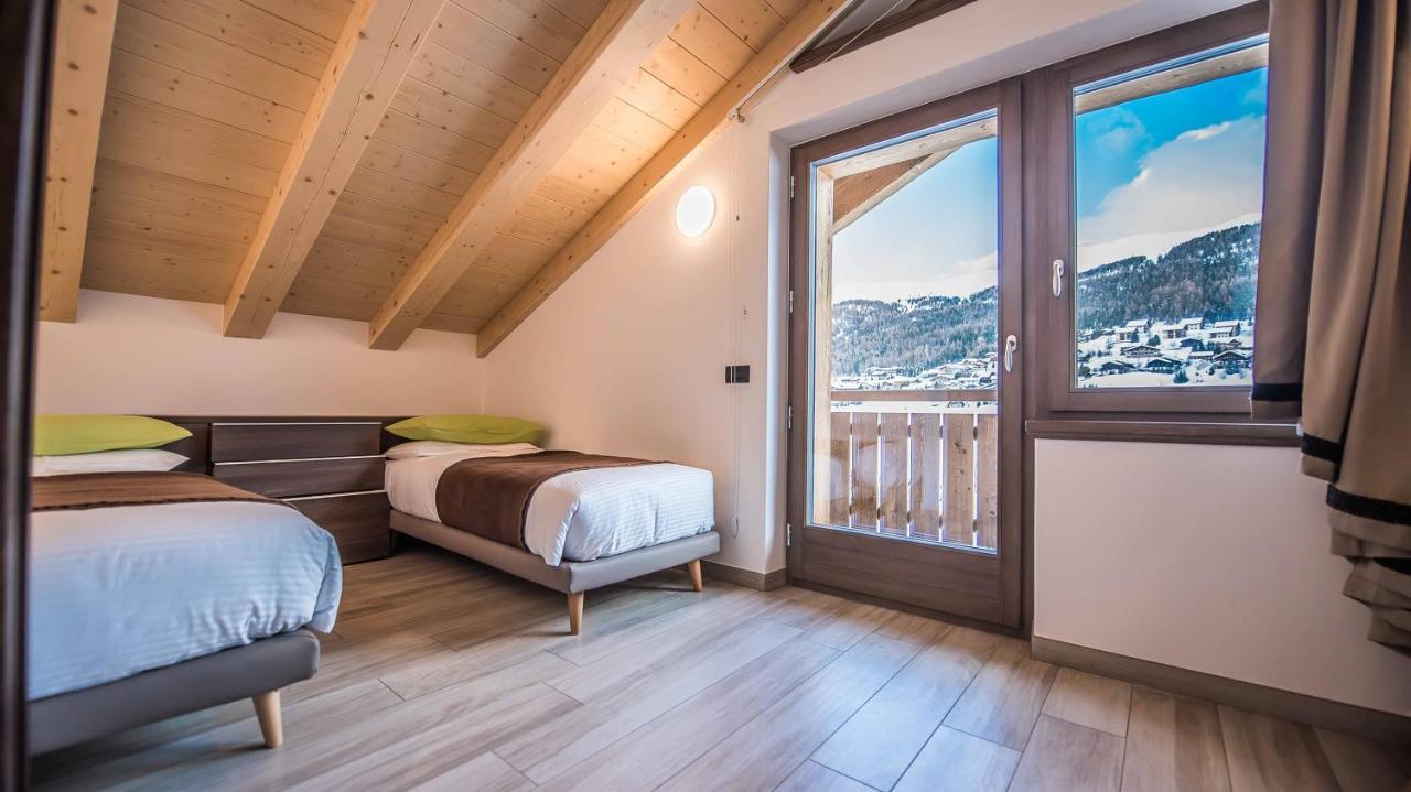Chalet 4 Stagioni Livigno Exterior photo